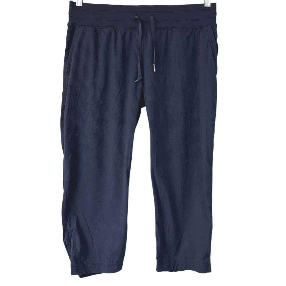 Lululemon Dance Studio Mid-Rise Capri Pants 20” True Navy Pants Size 12 *EUC